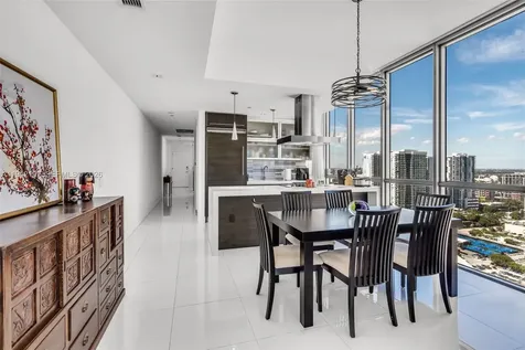 1100 Biscayne Boulevard Miami FL 33132