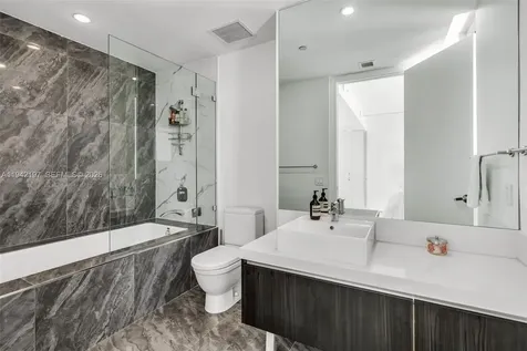 1100 Biscayne Boulevard Miami FL 33132