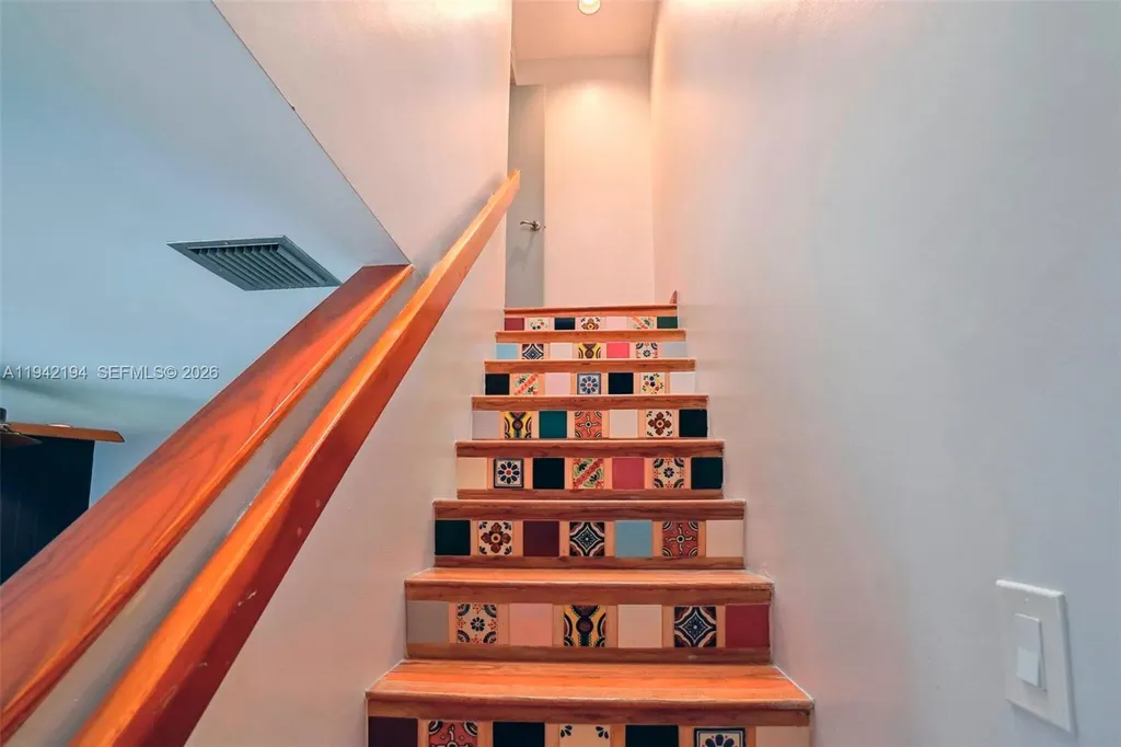 335 Coral Way Fort Lauderdale FL 33301