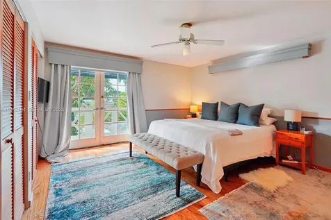 335 Coral Way Fort Lauderdale FL 33301