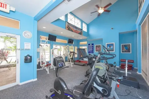 2667 NW 33rd Street Oakland Park FL 33309