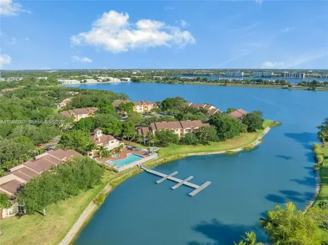 2667 NW 33rd Street Oakland Park FL 33309