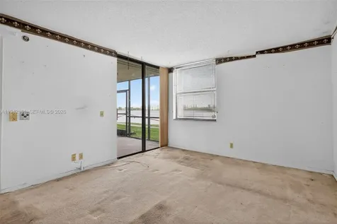 114 Lake Emerald Drive Oakland Park FL 33309
