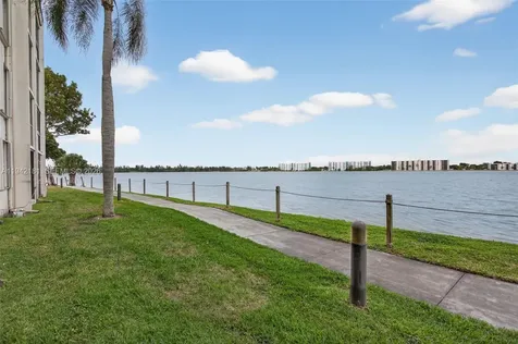 114 Lake Emerald Drive Oakland Park FL 33309