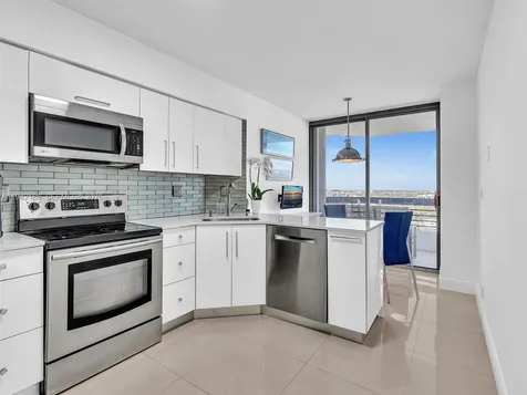 3530 Mystic Pointe Drive Aventura FL 33180