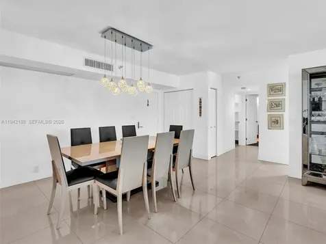 3530 Mystic Pointe Drive Aventura FL 33180