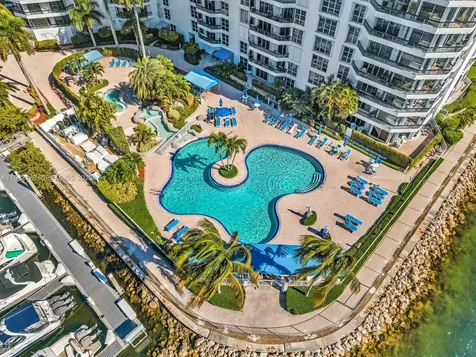 3530 Mystic Pointe Drive Aventura FL 33180