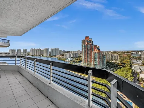 3530 Mystic Pointe Drive Aventura FL 33180