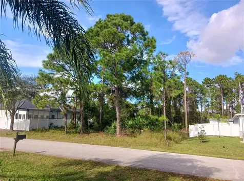 249 San Luis Street SW Palm Bay FL 32908