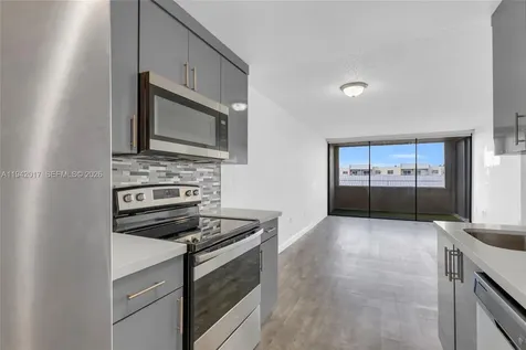 10400 SW 108 Avenue Miami FL 33176