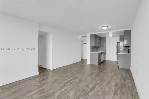 10400 SW 108 Avenue Miami FL 33176