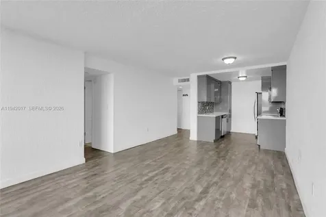 10400 SW 108 Avenue Miami FL 33176