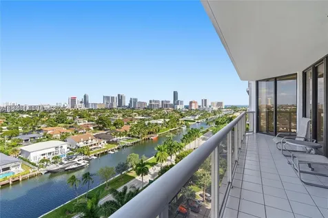 3598 Yacht Club Drive Aventura FL 33180
