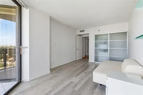 3598 Yacht Club Drive Aventura FL 33180