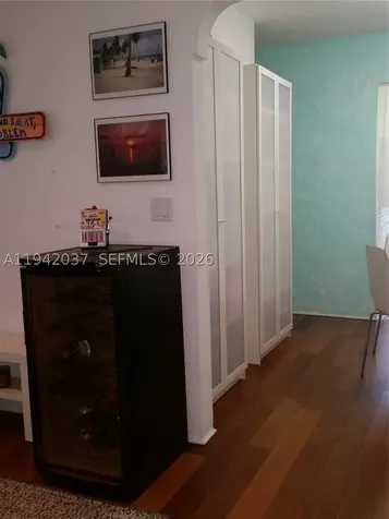 717 Espanola Way Miami Beach FL 33139