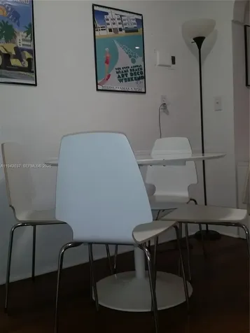 717 Espanola Way Miami Beach FL 33139