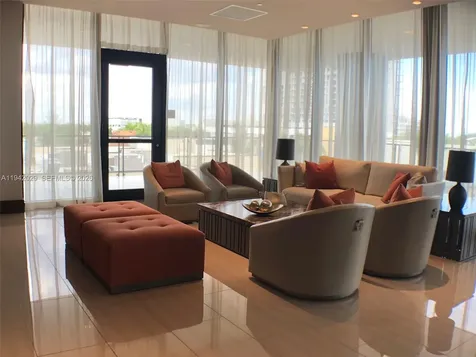 5252 NW 85th Avenue Doral FL 33166