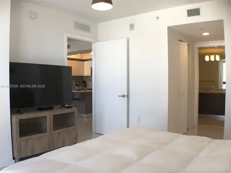 5252 NW 85th Avenue Doral FL 33166