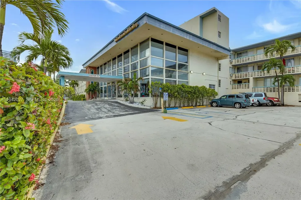 6484 Indian Creek Drive Miami Beach FL 33141