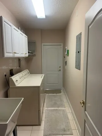 10020 Honey Tree Court Orlando FL 32836