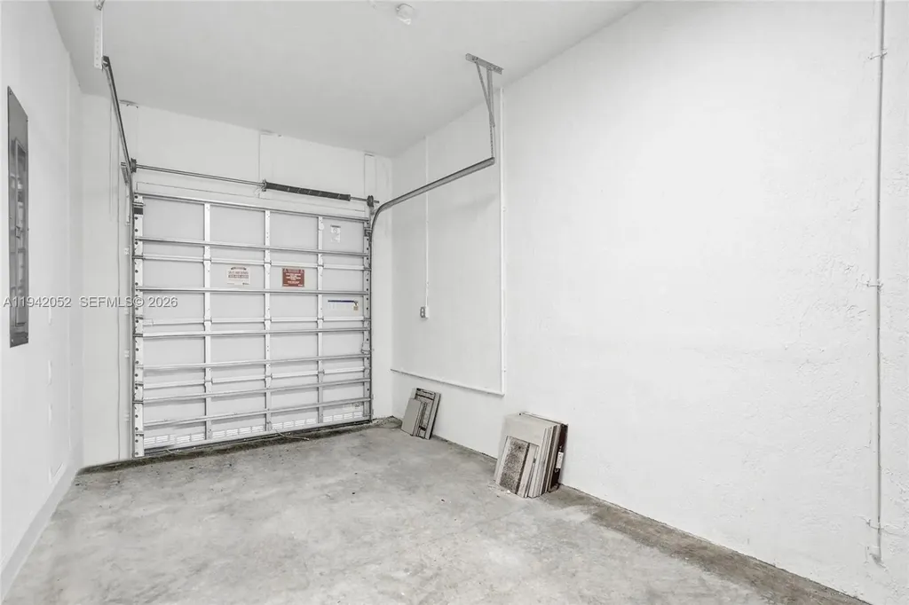 11920 NW 47th Manor Coral Springs FL 33076