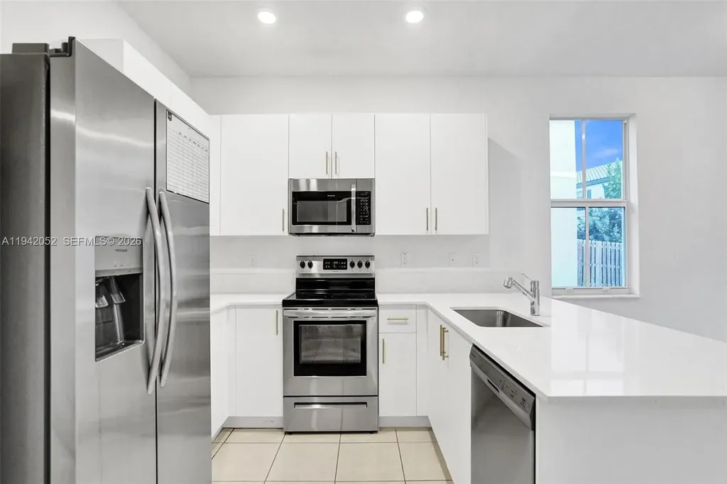 11920 NW 47th Manor Coral Springs FL 33076