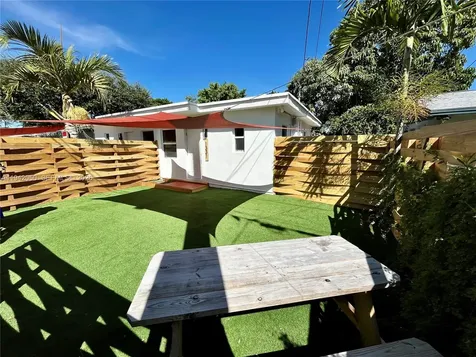 1331 NW 58th Terrace Miami FL 33142