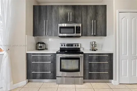 16301 SW 70th Street Miami FL 33193