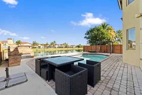 16301 SW 70th Street Miami FL 33193