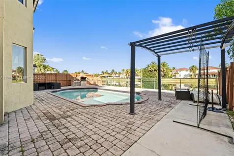 16301 SW 70th Street Miami FL 33193