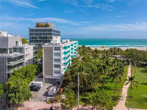 301 Ocean Drive Miami Beach FL 33139