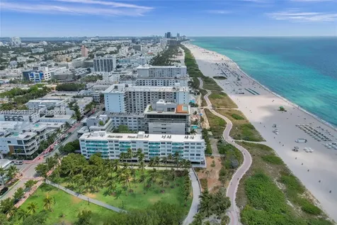 301 Ocean Drive Miami Beach FL 33139