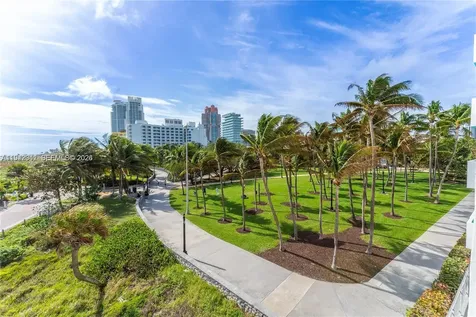 301 Ocean Drive Miami Beach FL 33139