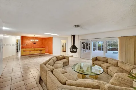 7420 SW 13th Street Plantation FL 33317