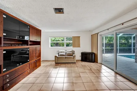 7420 SW 13th Street Plantation FL 33317