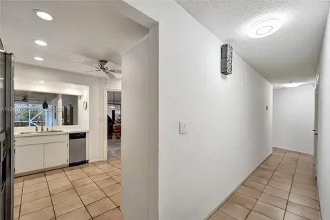 7420 SW 13th Street Plantation FL 33317