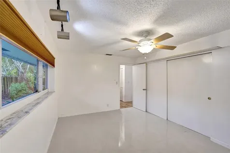 7420 SW 13th Street Plantation FL 33317