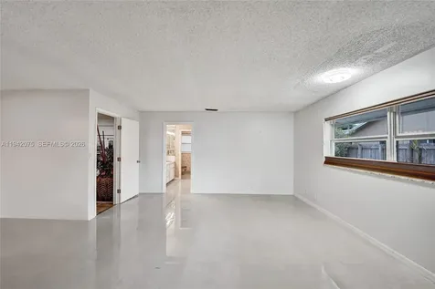 7420 SW 13th Street Plantation FL 33317