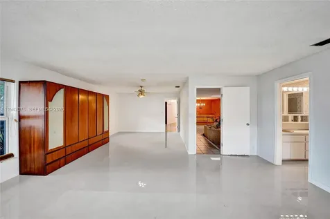 7420 SW 13th Street Plantation FL 33317