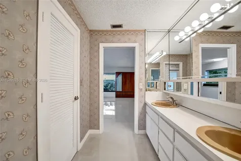 7420 SW 13th Street Plantation FL 33317