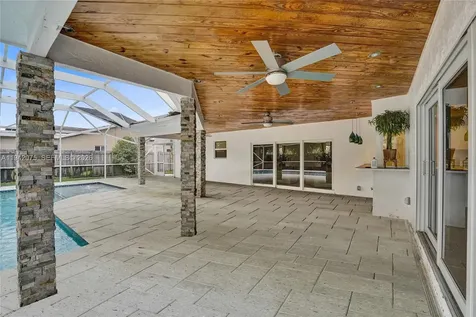7420 SW 13th Street Plantation FL 33317