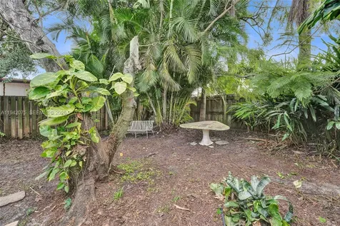 7420 SW 13th Street Plantation FL 33317