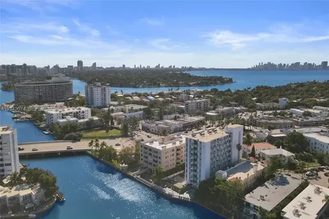 7133 Bay Drive Miami Beach FL 33141