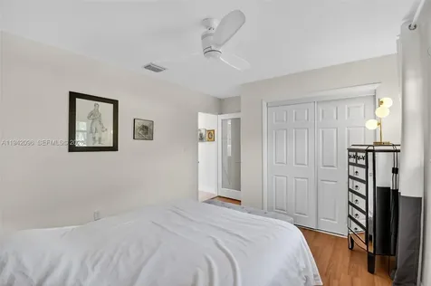 20610 NE 22nd Court Miami FL 33180