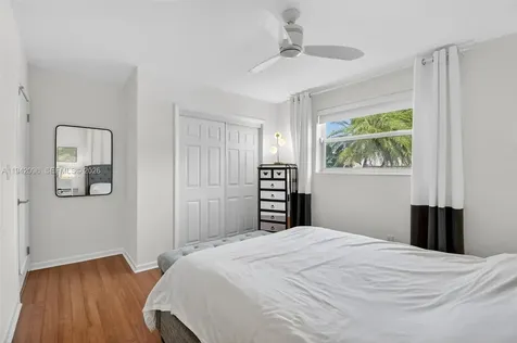 20610 NE 22nd Court Miami FL 33180