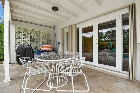 20610 NE 22nd Court Miami FL 33180