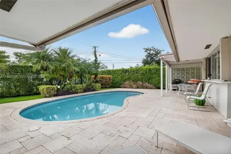 20610 NE 22nd Court Miami FL 33180