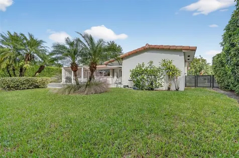 20610 NE 22nd Court Miami FL 33180