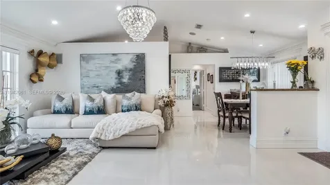 4512 NW 60th Street Coconut Creek FL 33073
