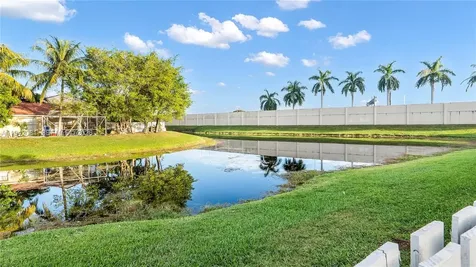 4512 NW 60th Street Coconut Creek FL 33073